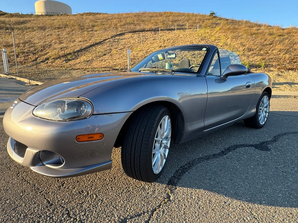 2004 Mazda NB Mazdaspeed MX-5 Miata - Image 4 of 31