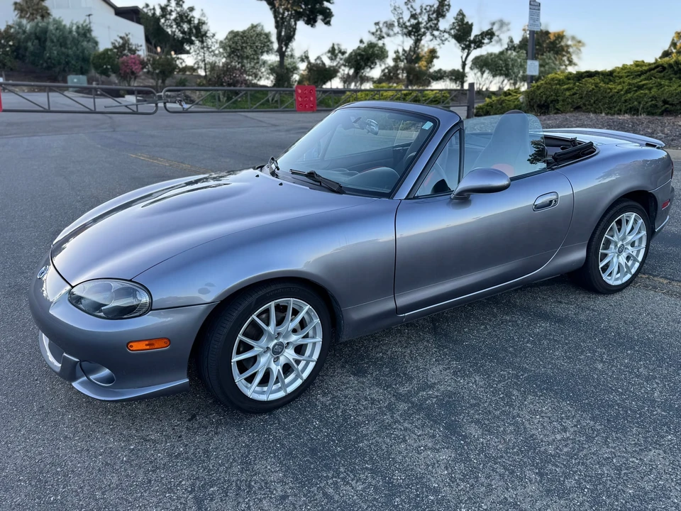 2004 Mazda NB Mazdaspeed MX-5 Miata - Image 16 of 31