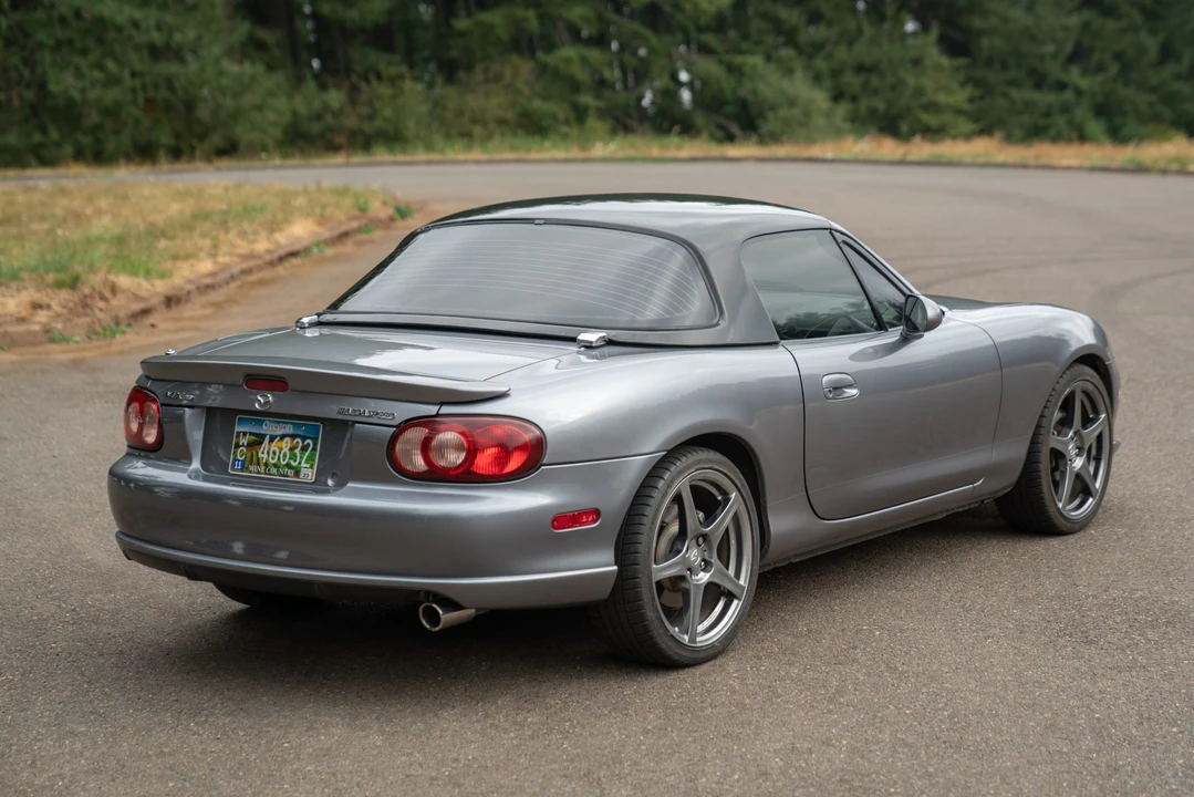 2004 Mazda NB Mazdaspeed MX-5 Miata - Image 14 of 31