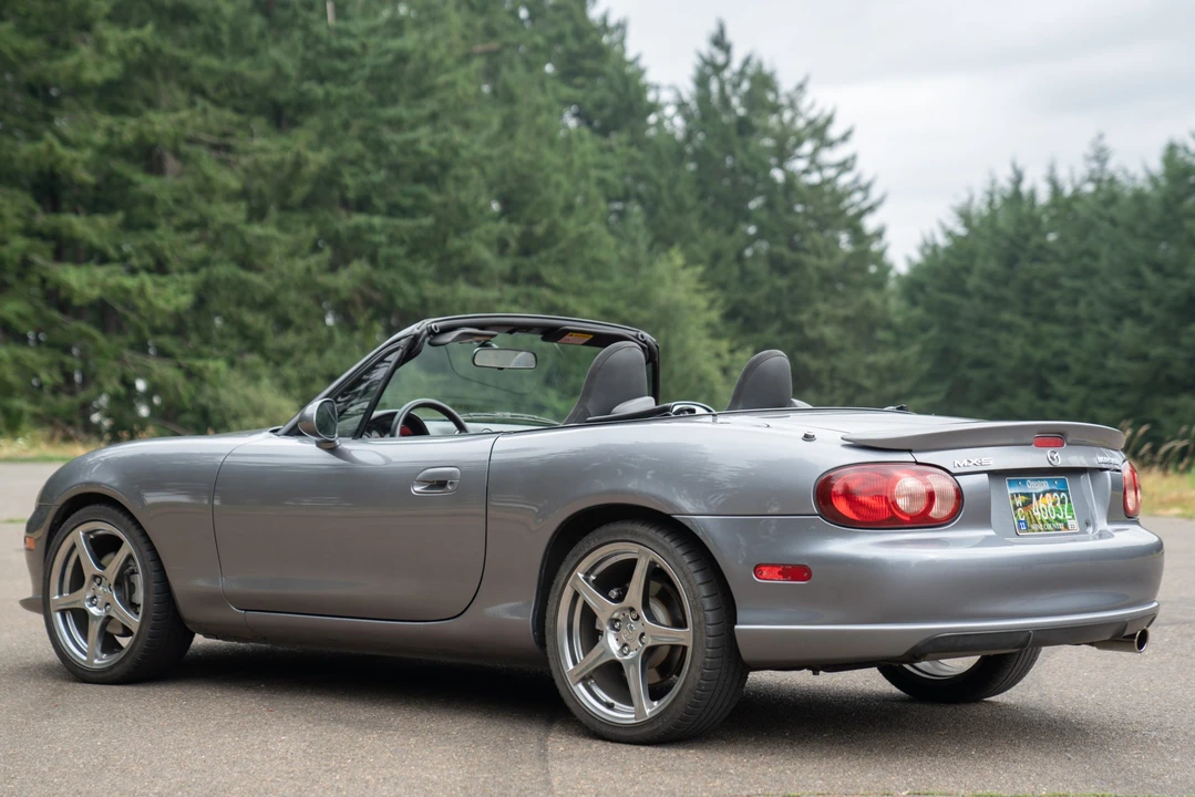 2004 Mazda NB Mazdaspeed MX-5 Miata - Image 8 of 31