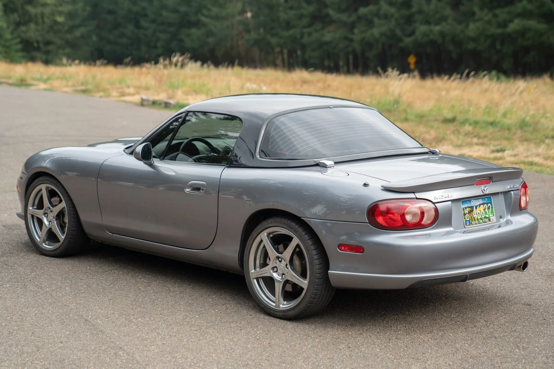 2004 Mazda NB Mazdaspeed MX-5 Miata - Image 16 of 31