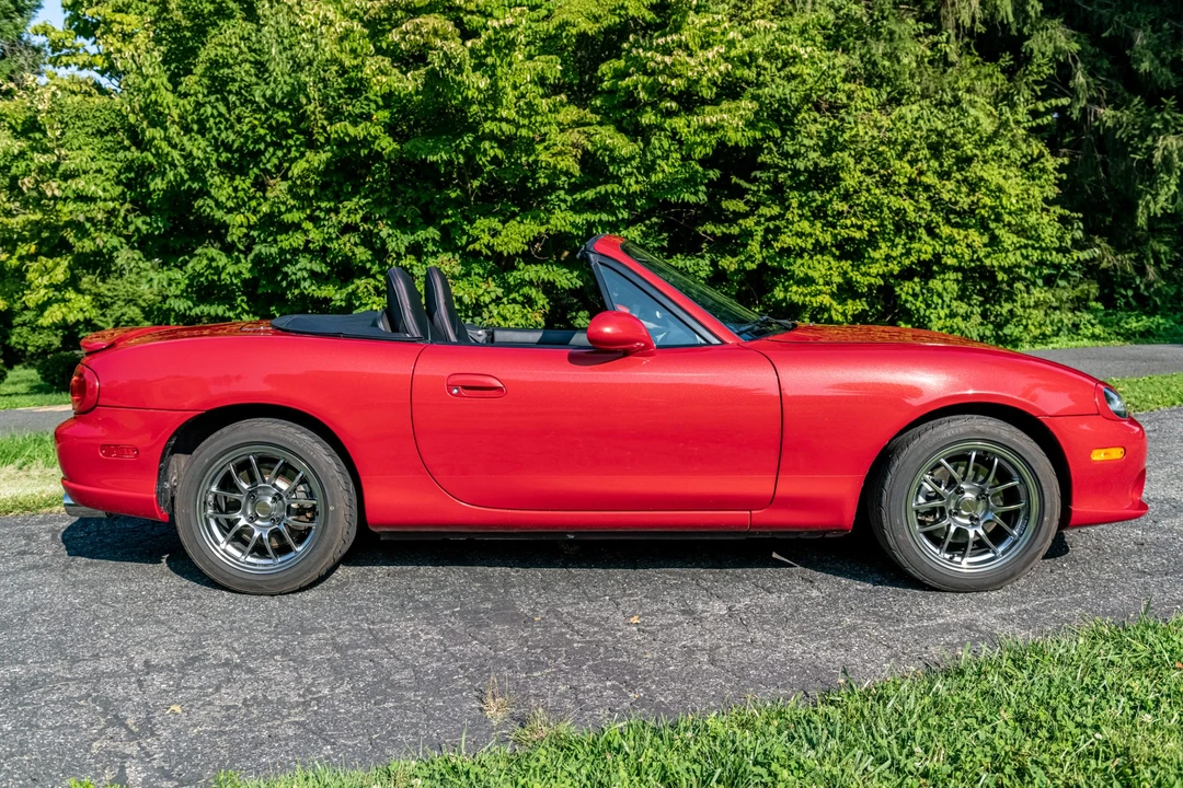 2004 Mazda NB Mazdaspeed MX-5 Miata - Image 6 of 31