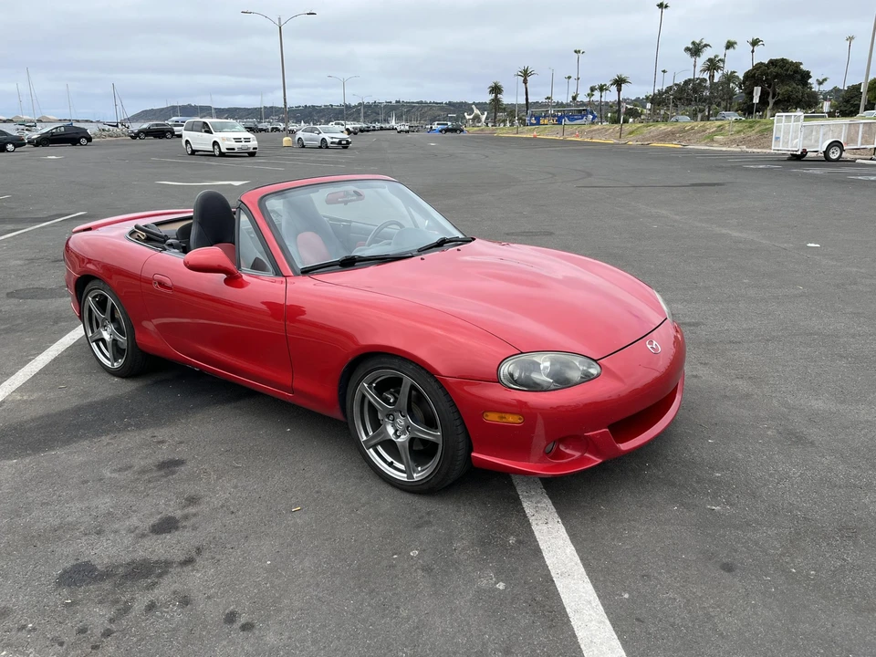 2004 Mazda NB Mazdaspeed MX-5 Miata - Image 5 of 31