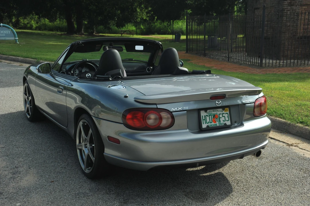 2004 Mazda NB Mazdaspeed MX-5 Miata - Image 8 of 31