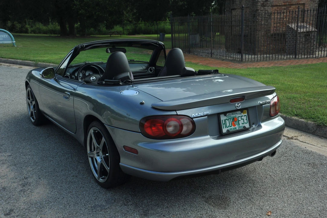 2004 Mazda NB Mazdaspeed MX-5 Miata - Image 10 of 31