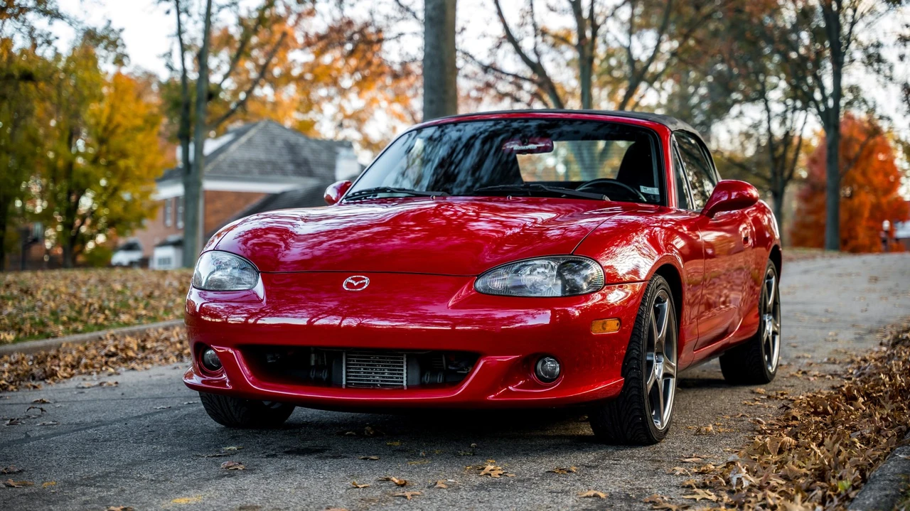 2004 Mazda NB Mazdaspeed MX-5 Miata - Image 3 of 31