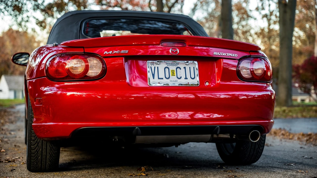 2004 Mazda NB Mazdaspeed MX-5 Miata - Image 12 of 31