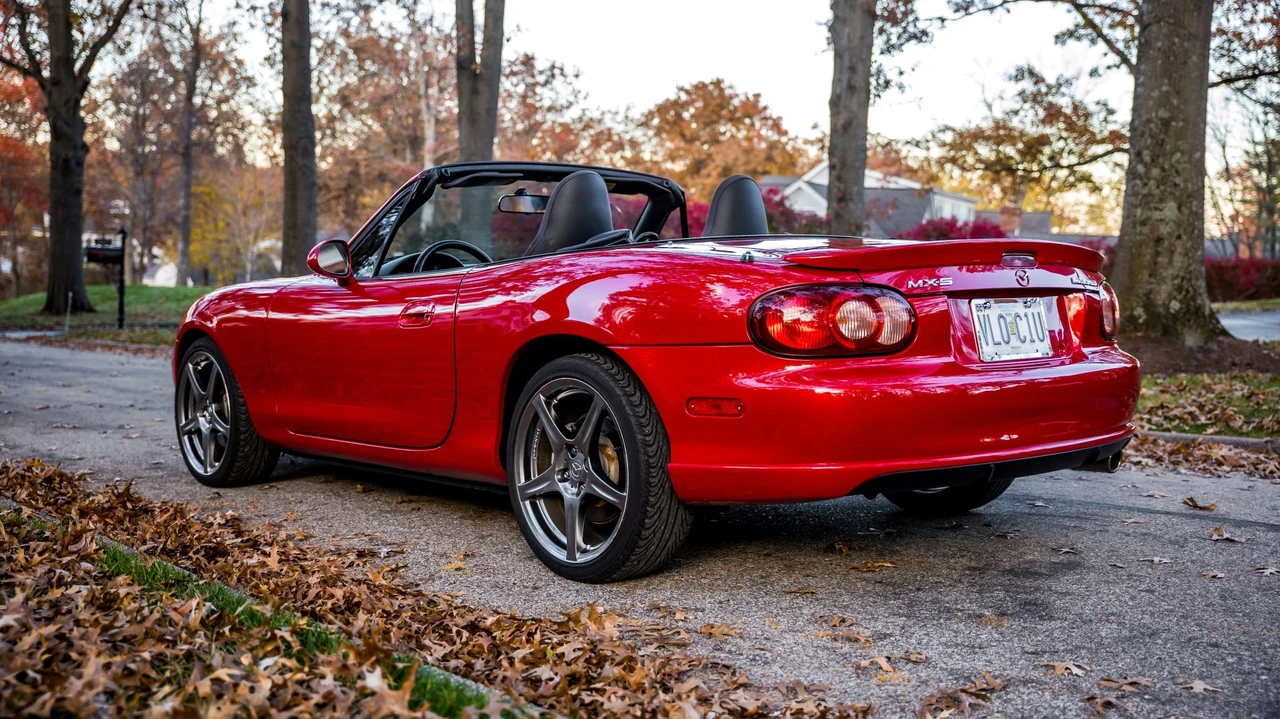 2004 Mazda NB Mazdaspeed MX-5 Miata - Image 25 of 31