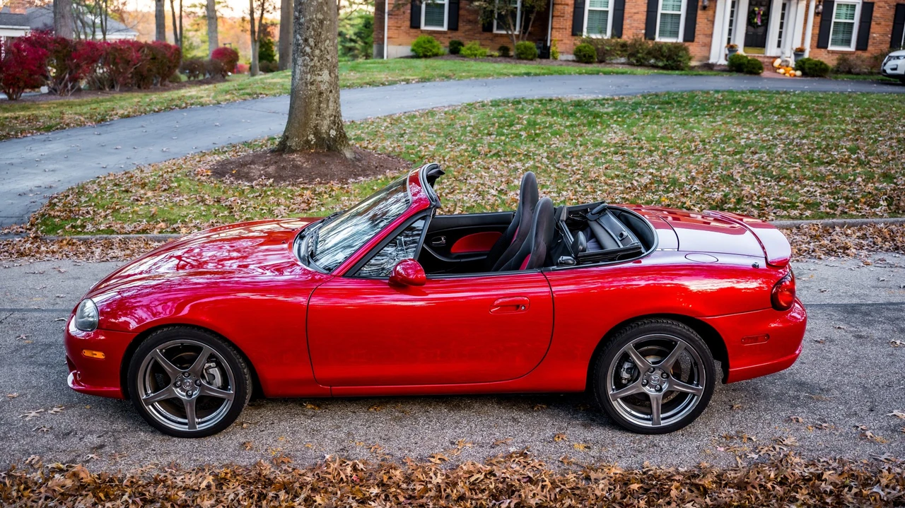 2004 Mazda NB Mazdaspeed MX-5 Miata - Image 21 of 31