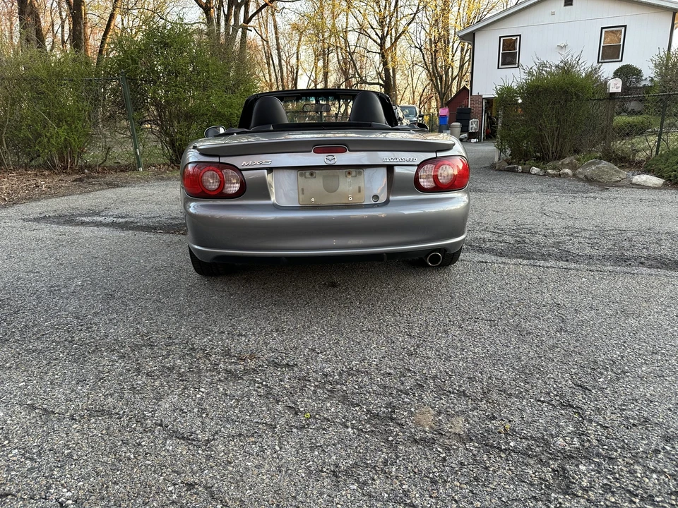 2004 Mazda NB Mazdaspeed MX-5 Miata - Image 14 of 31