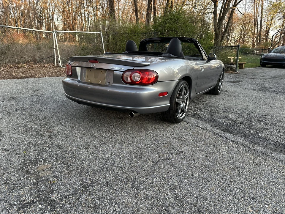 2004 Mazda NB Mazdaspeed MX-5 Miata - Image 12 of 31