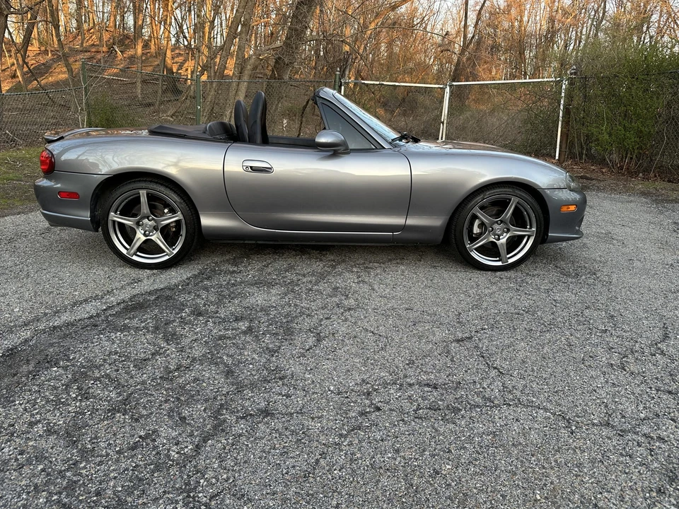 2004 Mazda NB Mazdaspeed MX-5 Miata - Image 6 of 31