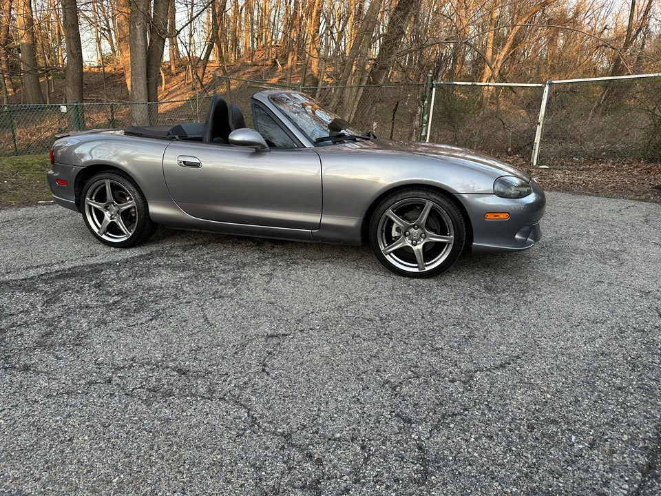 2004 Mazda NB Mazdaspeed MX-5 Miata - Image 5 of 31