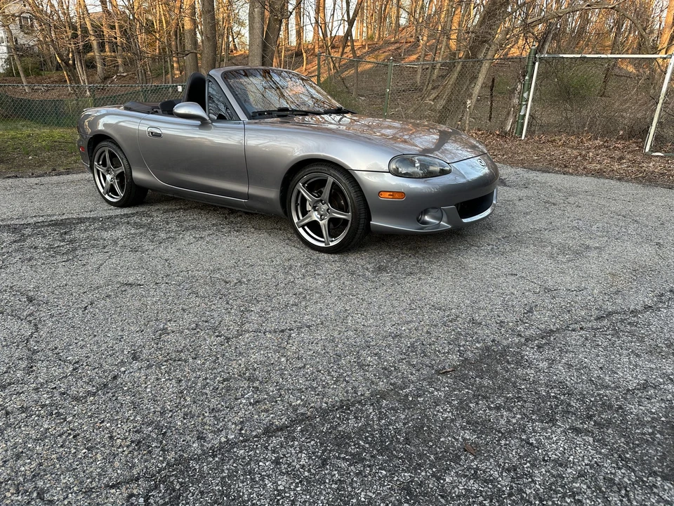 2004 Mazda NB Mazdaspeed MX-5 Miata - Image 4 of 31