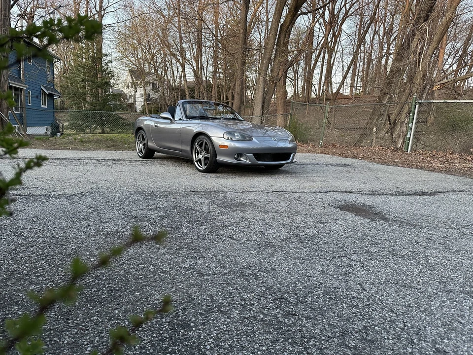 2004 Mazda NB Mazdaspeed MX-5 Miata - Image 2 of 31