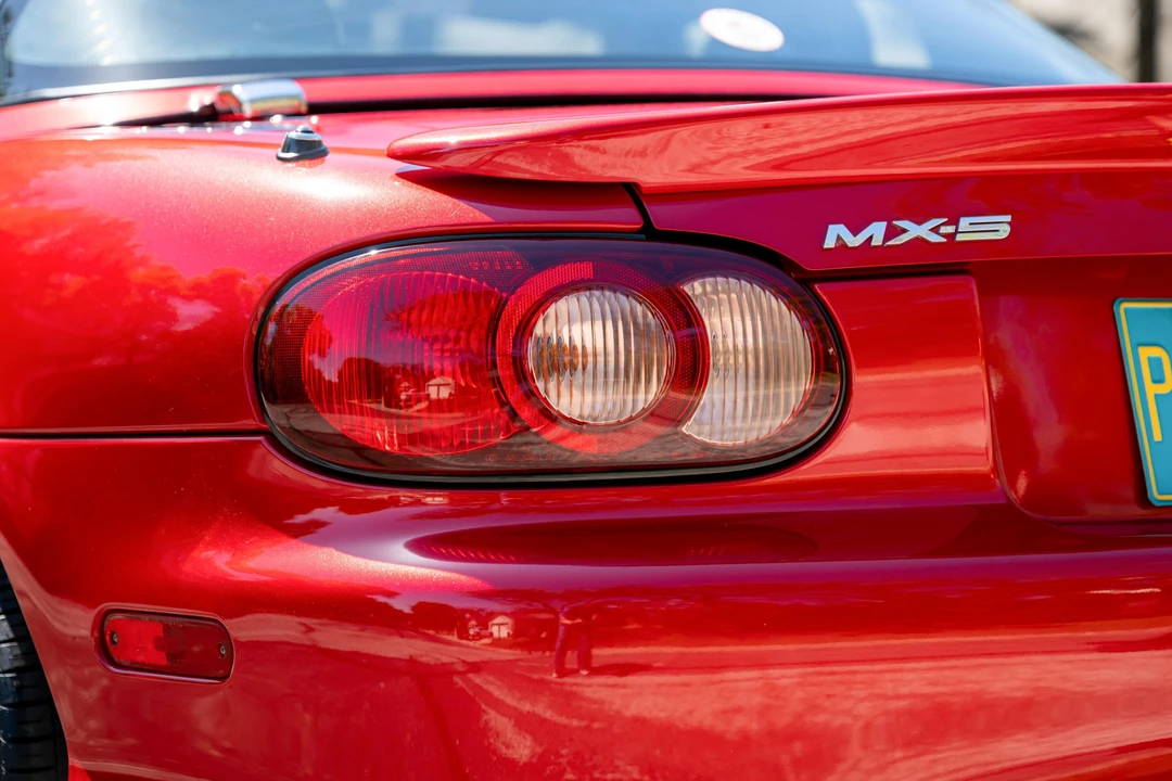 2004 Mazda NB Mazdaspeed MX-5 Miata - Image 26 of 31