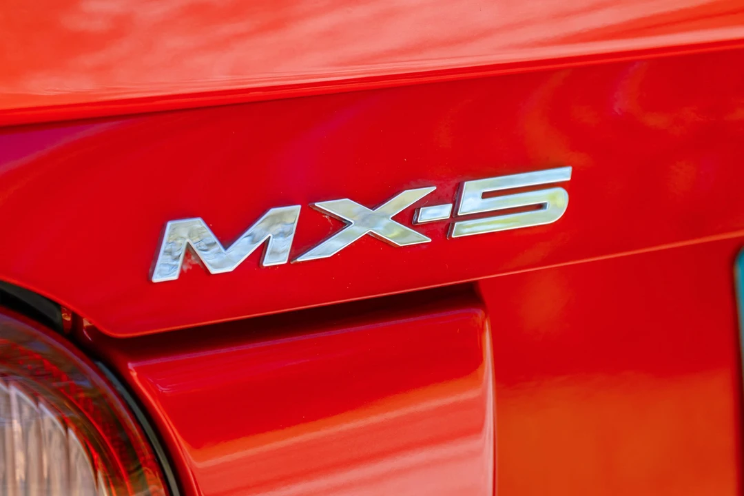 2004 Mazda NB Mazdaspeed MX-5 Miata - Image 27 of 31