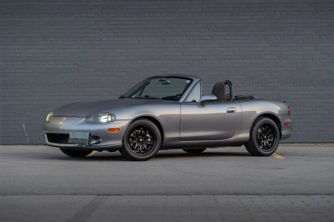 2004 Mazda NB Mazdaspeed MX-5 Miata - Image 2 of 31
