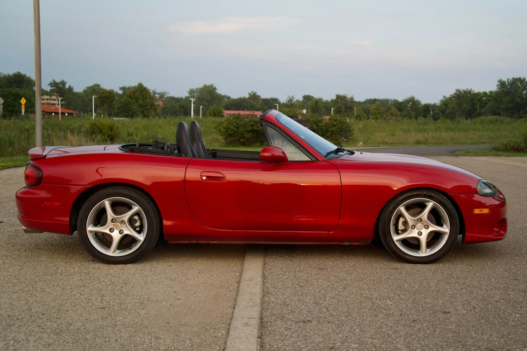2004 Mazda NB Mazdaspeed MX-5 Miata - Image 3 of 31