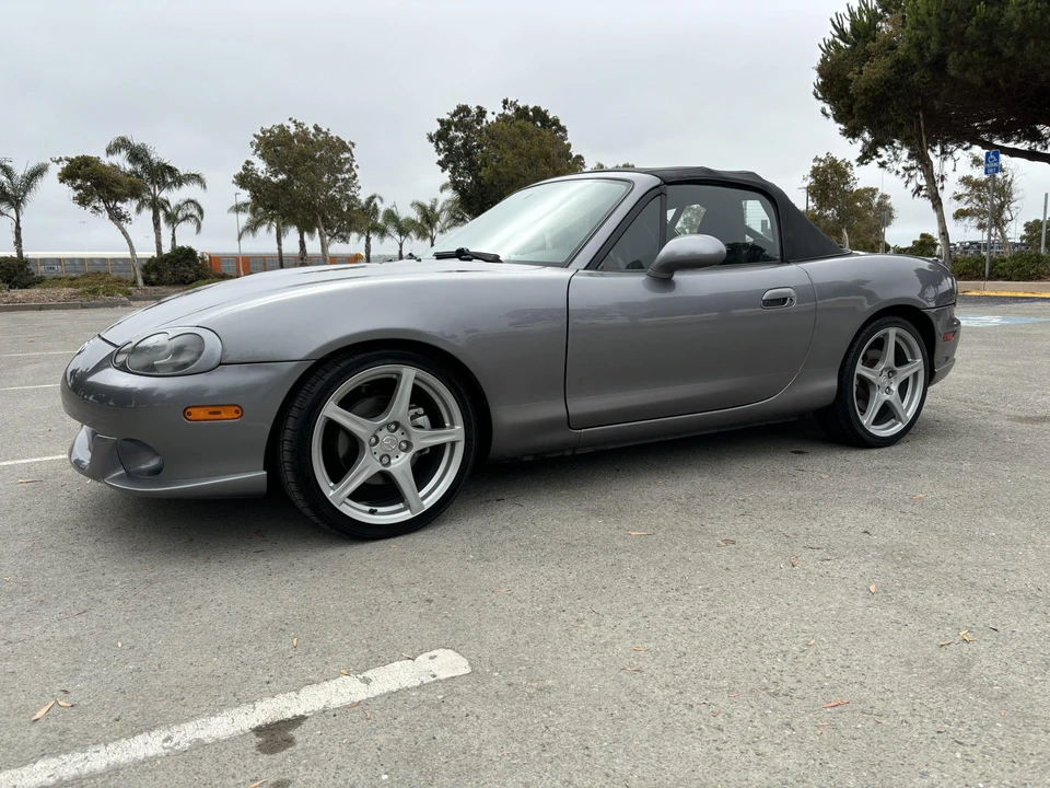 2004 Mazda NB Mazdaspeed MX-5 Miata - Image 2 of 31