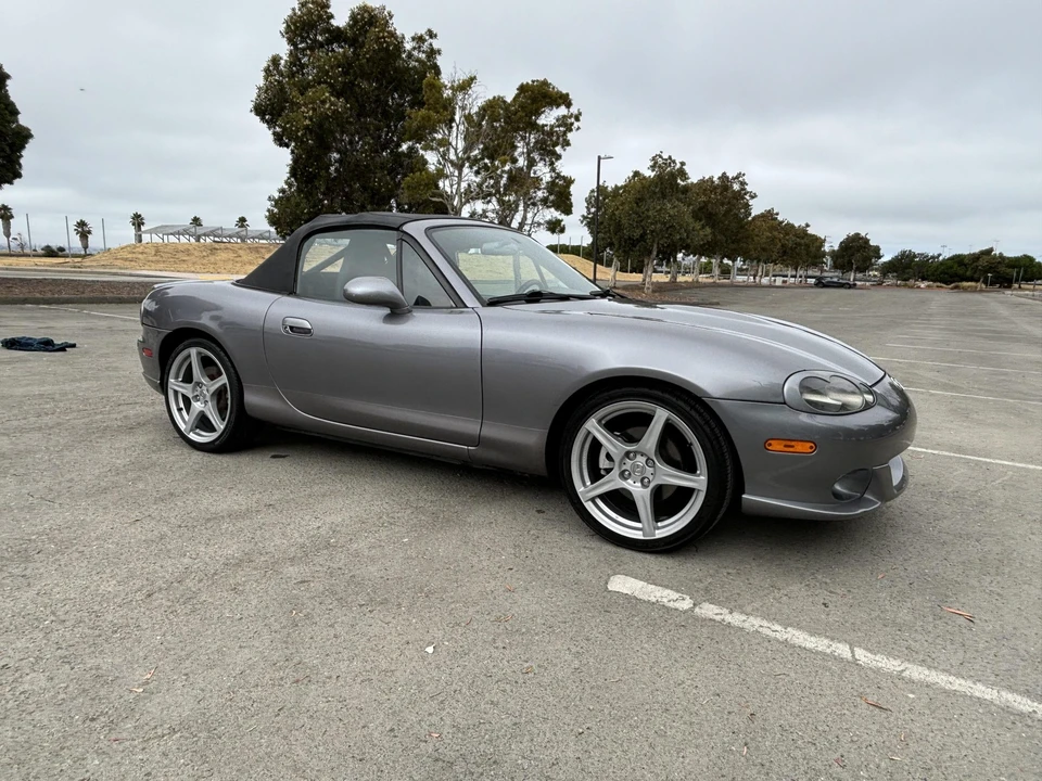 2004 Mazda NB Mazdaspeed MX-5 Miata - Image 11 of 31