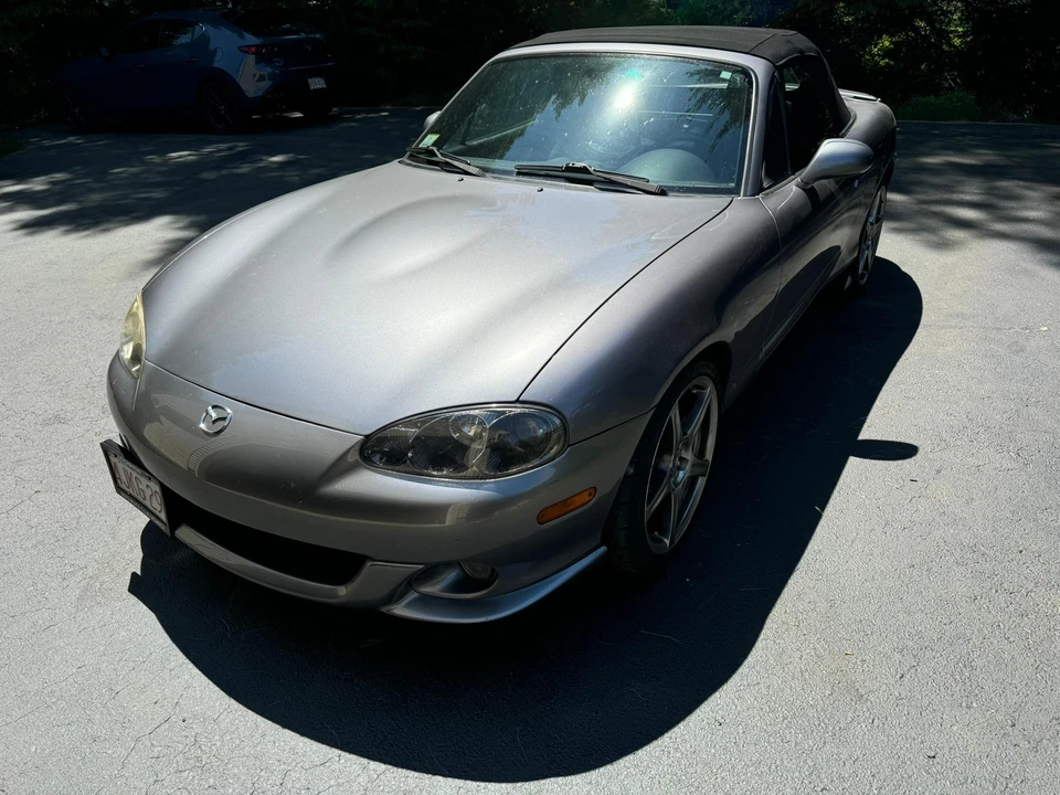 2004 Mazda NB Mazdaspeed MX-5 Miata - Image 14 of 31