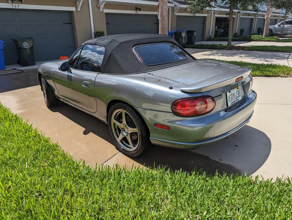 2004 Mazda NB Mazdaspeed MX-5 Miata - Image 4 of 31