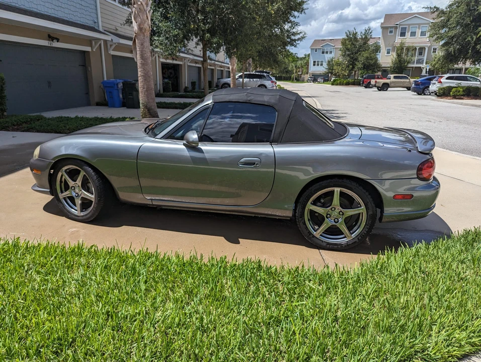 2004 Mazda NB Mazdaspeed MX-5 Miata - Image 3 of 31
