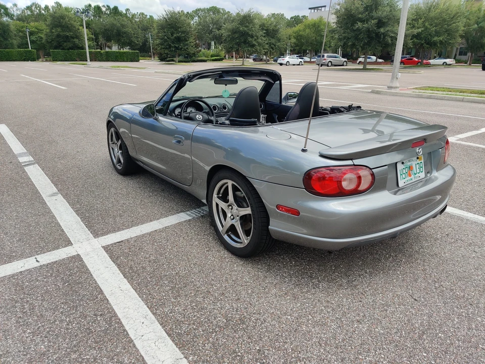 2004 Mazda NB Mazdaspeed MX-5 Miata - Image 11 of 31