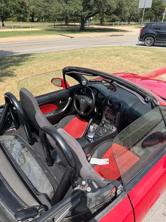 2004 Mazda NB Mazdaspeed MX-5 Miata - Image 6 of 9