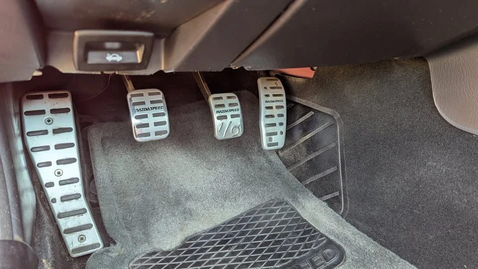 2004 Mazda NB Mazdaspeed MX-5 Miata - Image 19 of 20