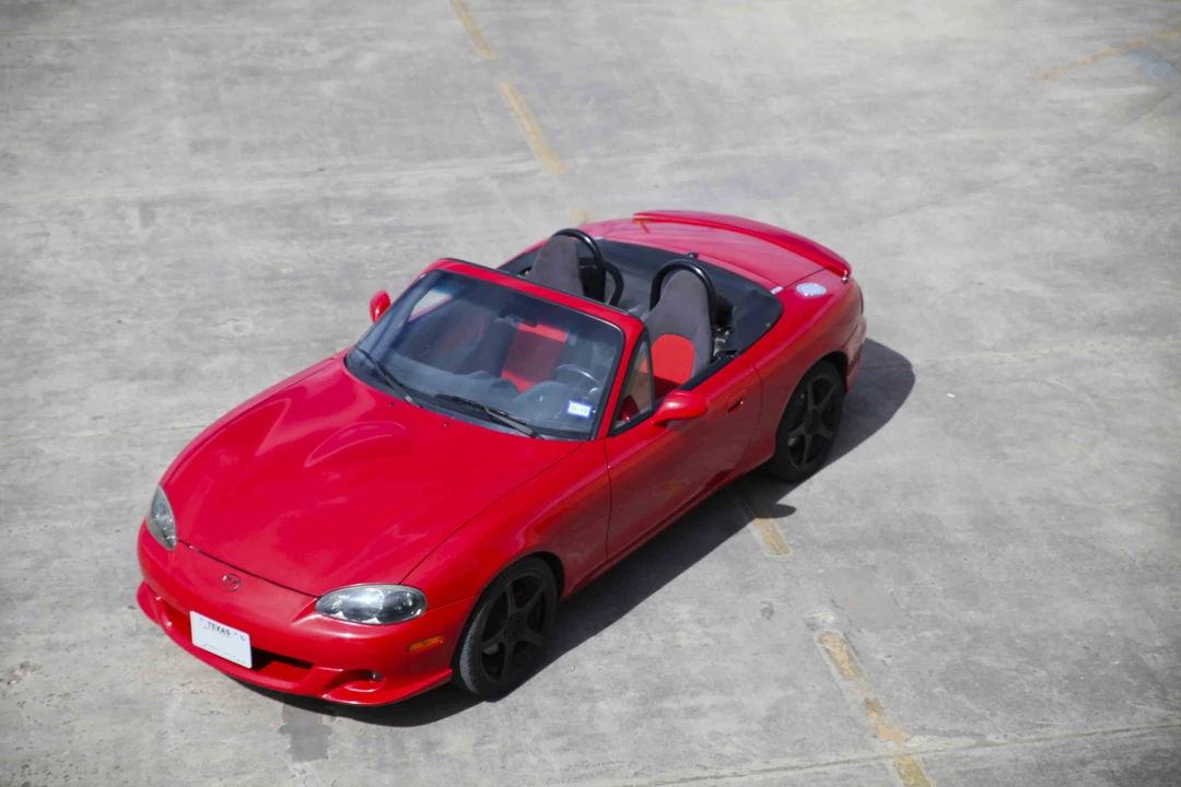 2004 Mazda NB Mazdaspeed MX-5 Miata - Image 17 of 31