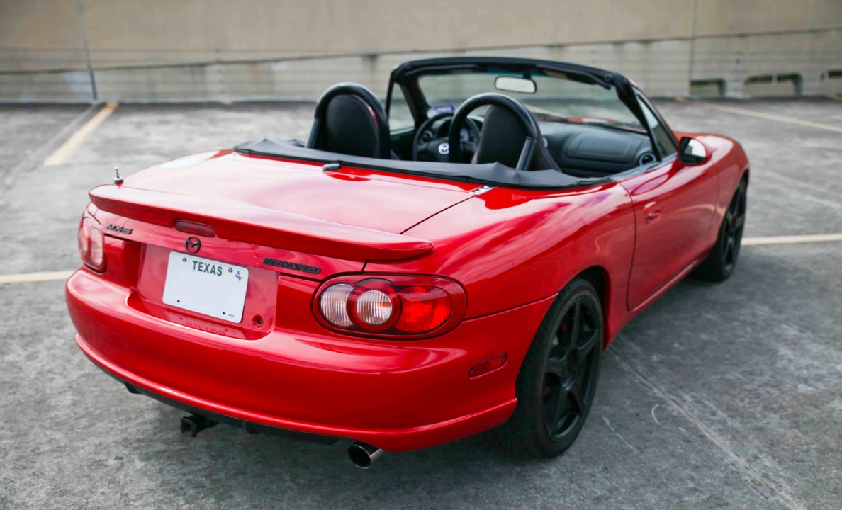 2004 Mazda NB Mazdaspeed MX-5 Miata - Image 8 of 31