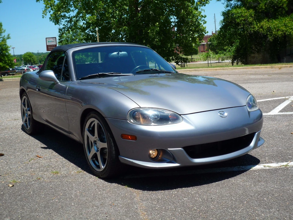 2004 Mazda NB Mazdaspeed MX-5 Miata - Image 8 of 31