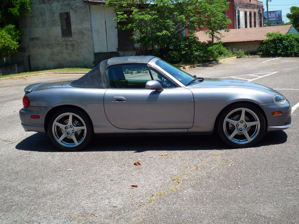 2004 Mazda NB Mazdaspeed MX-5 Miata - Image 9 of 31