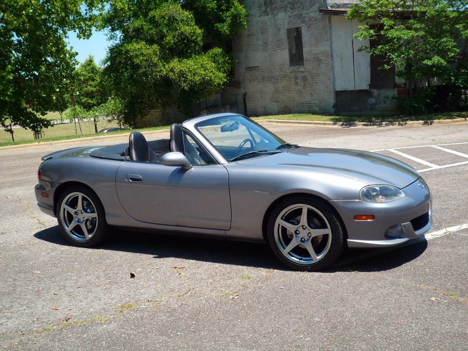 2004 Mazda NB Mazdaspeed MX-5 Miata - Image 16 of 31