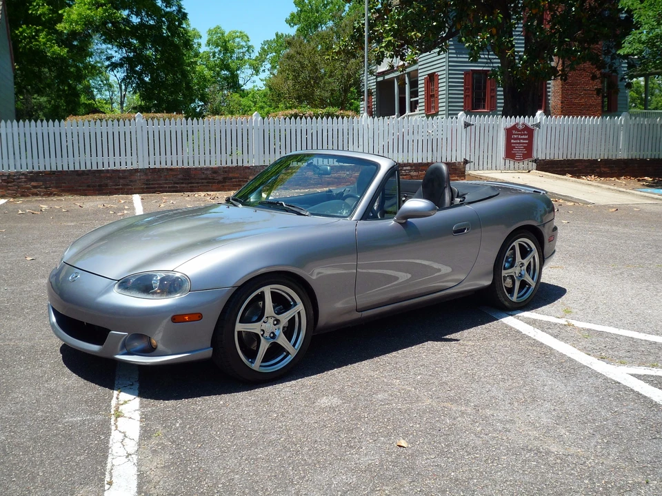 2004 Mazda NB Mazdaspeed MX-5 Miata - Image 15 of 31