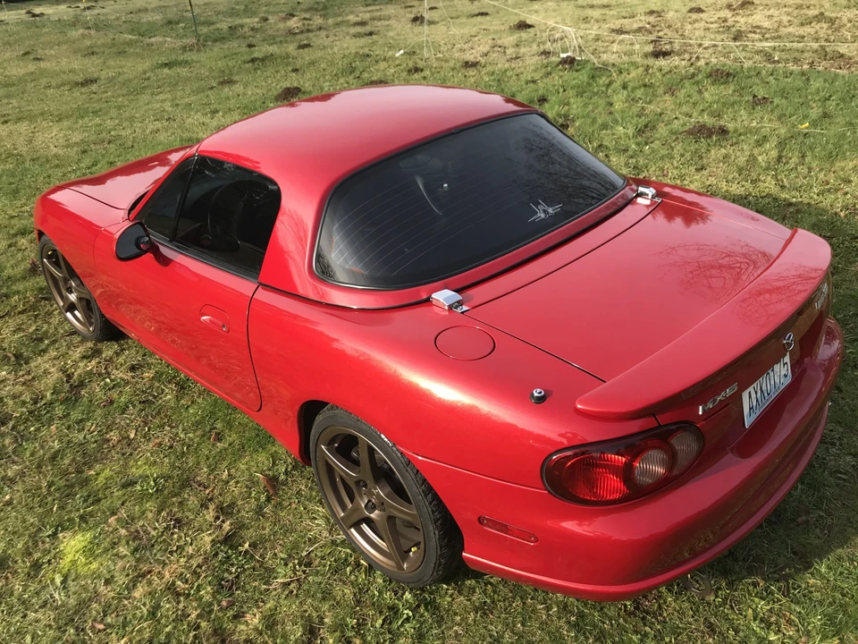 2004 Mazda NB Mazdaspeed MX-5 Miata - Image 8 of 31