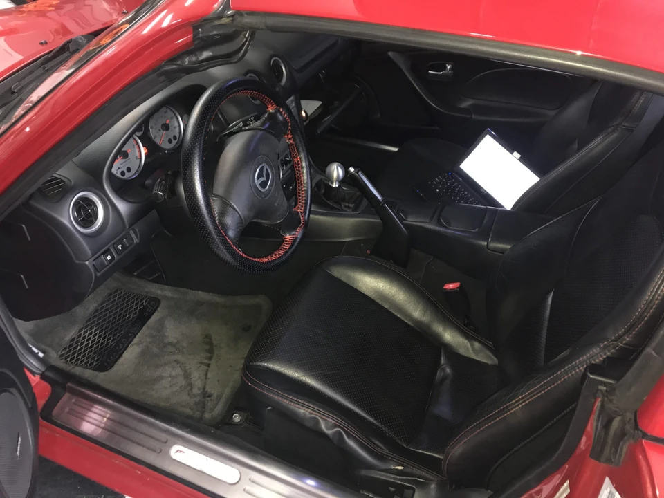 2004 Mazda NB Mazdaspeed MX-5 Miata - Image 24 of 31