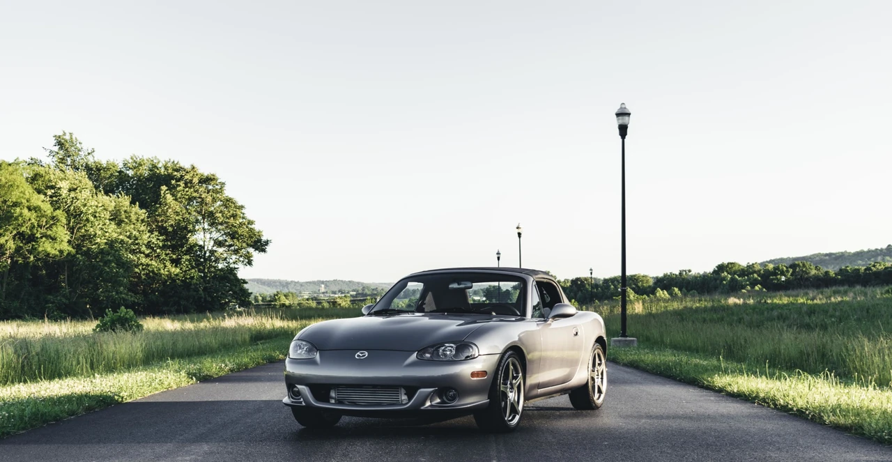 2004 Mazda NB Mazdaspeed MX-5 Miata - Image 14 of 31