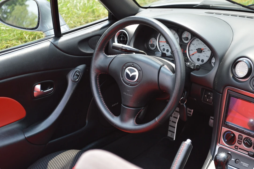 2004 Mazda NB Mazdaspeed MX-5 Miata - Image 23 of 31