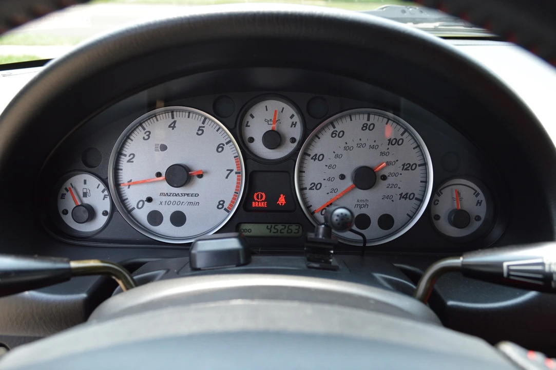2004 Mazda NB Mazdaspeed MX-5 Miata - Image 26 of 31