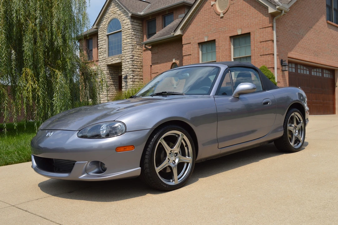 2004 Mazda NB Mazdaspeed MX-5 Miata - Image 16 of 31