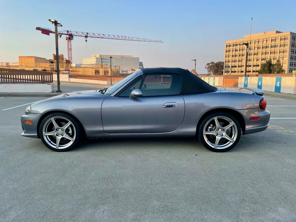 2004 Mazda NB Mazdaspeed MX-5 Miata - Image 17 of 31