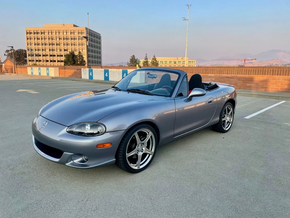 2004 Mazda NB Mazdaspeed MX-5 Miata - Image 8 of 31