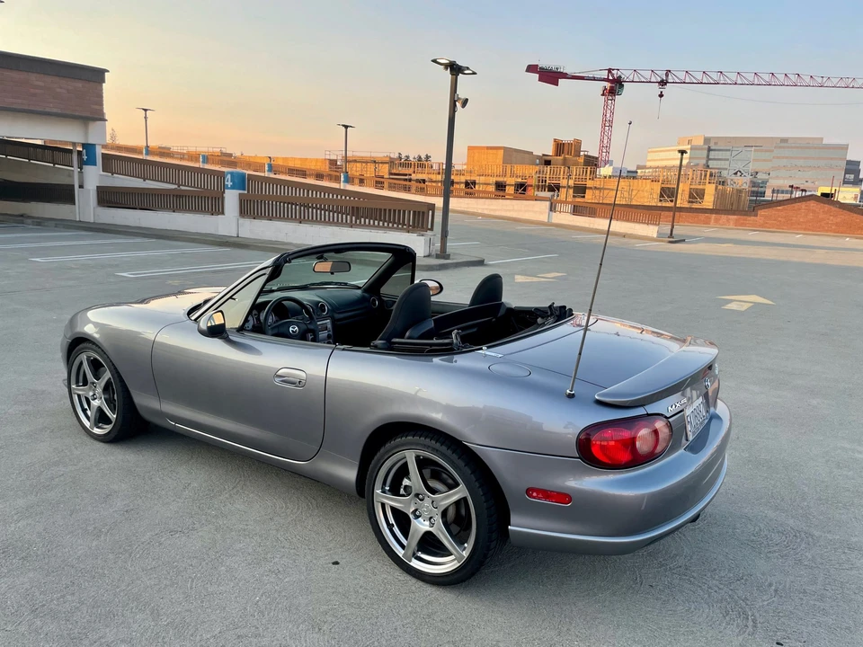 2004 Mazda NB Mazdaspeed MX-5 Miata - Image 18 of 31