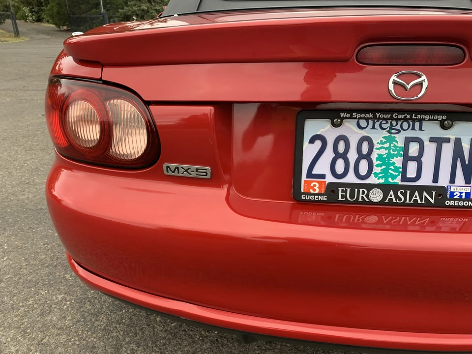 2004 Mazda NB Mazdaspeed MX-5 Miata - Image 25 of 31