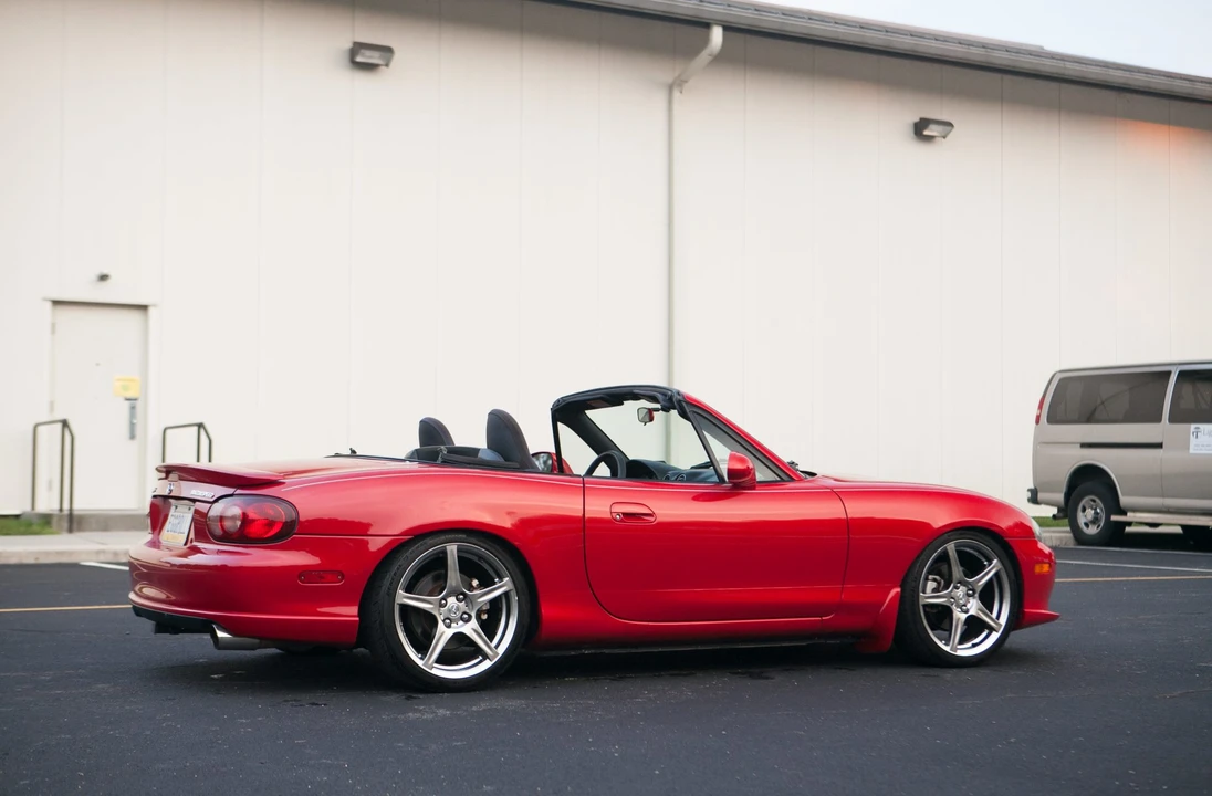 2004 Mazda NB Mazdaspeed MX-5 Miata - Image 9 of 31