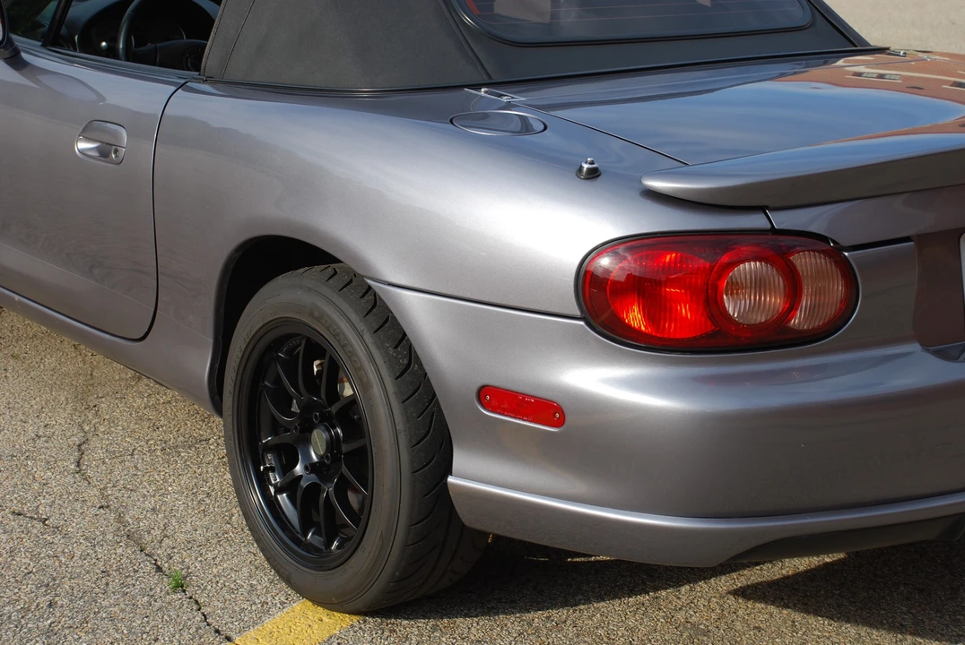 2004 Mazda NB Mazdaspeed MX-5 Miata - Image 20 of 31