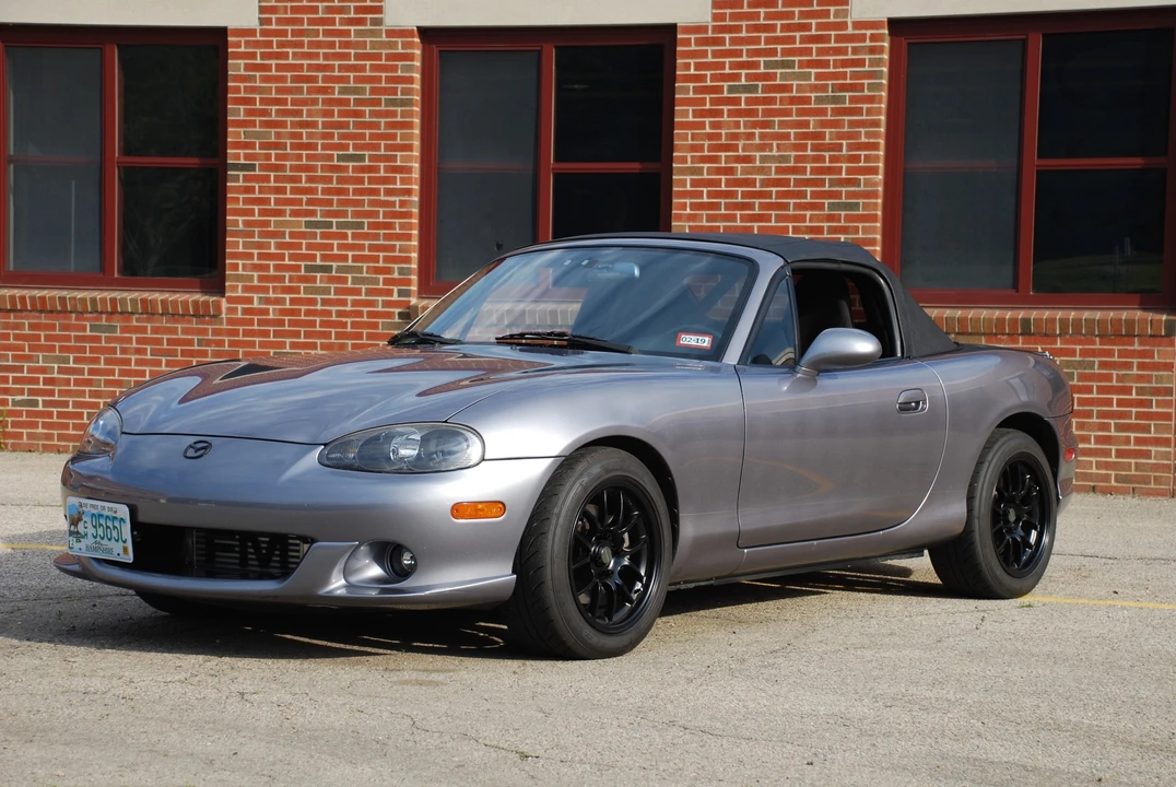2004 Mazda NB Mazdaspeed MX-5 Miata - Image 15 of 31